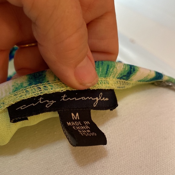 Beautiful dress, jersey fabric & bling straps. - Picture 3 of 3